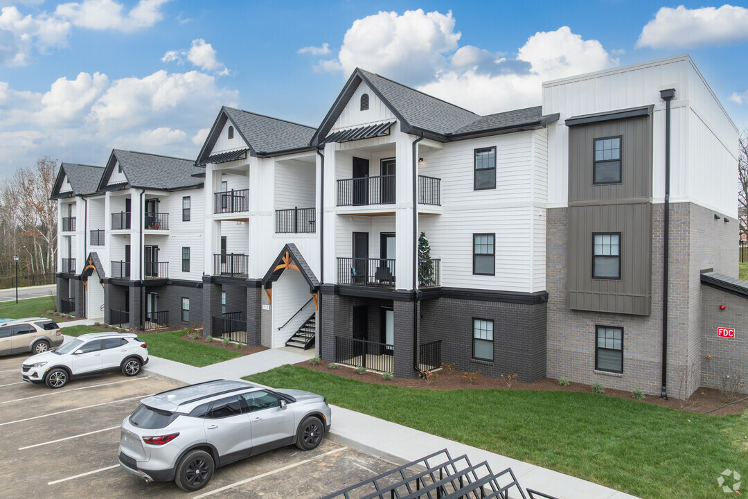 9922 Moore Hill Place -303